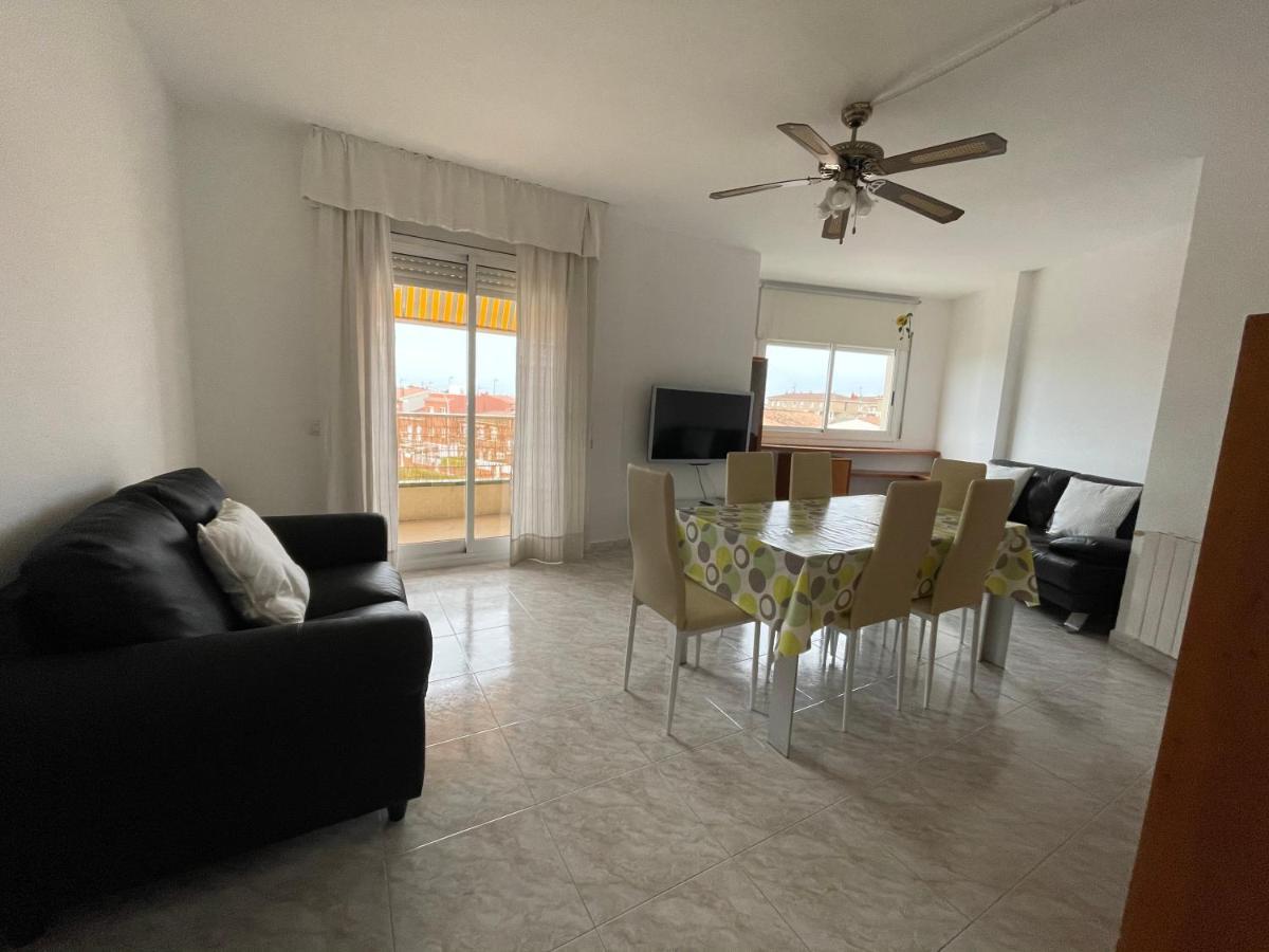 Apartamento Para 7 Personas En Calafell, Barcelona. Exterior photo
